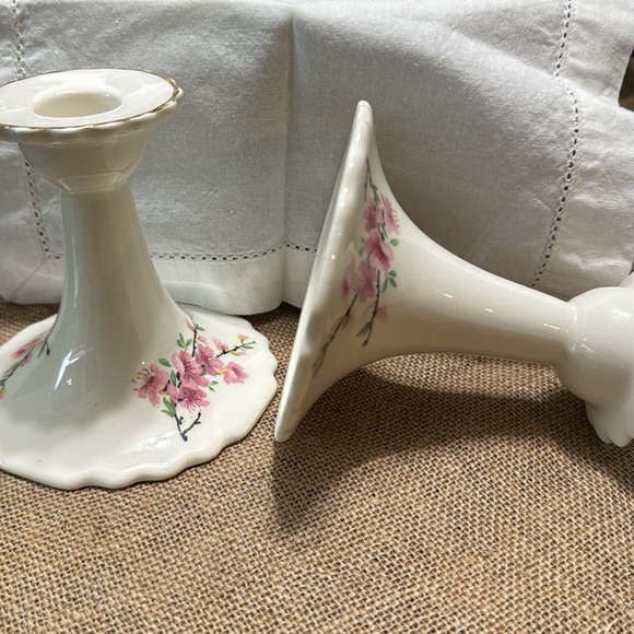 Peach Blossom (Bolero)
by WS GEORGE - Picture 3 of 7